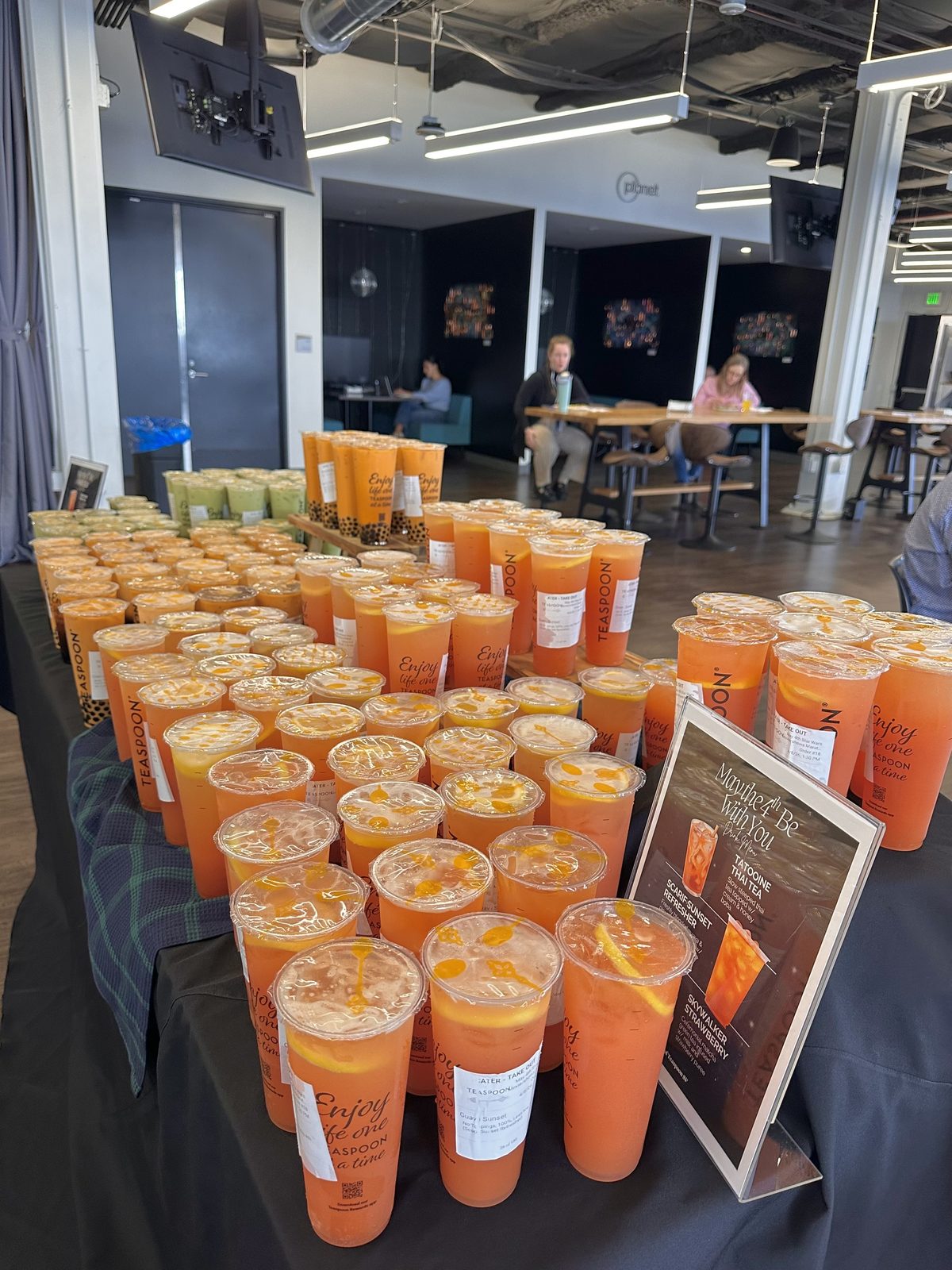 Tatooine Thai Tea and Scarif Sunset Refresher lineup
